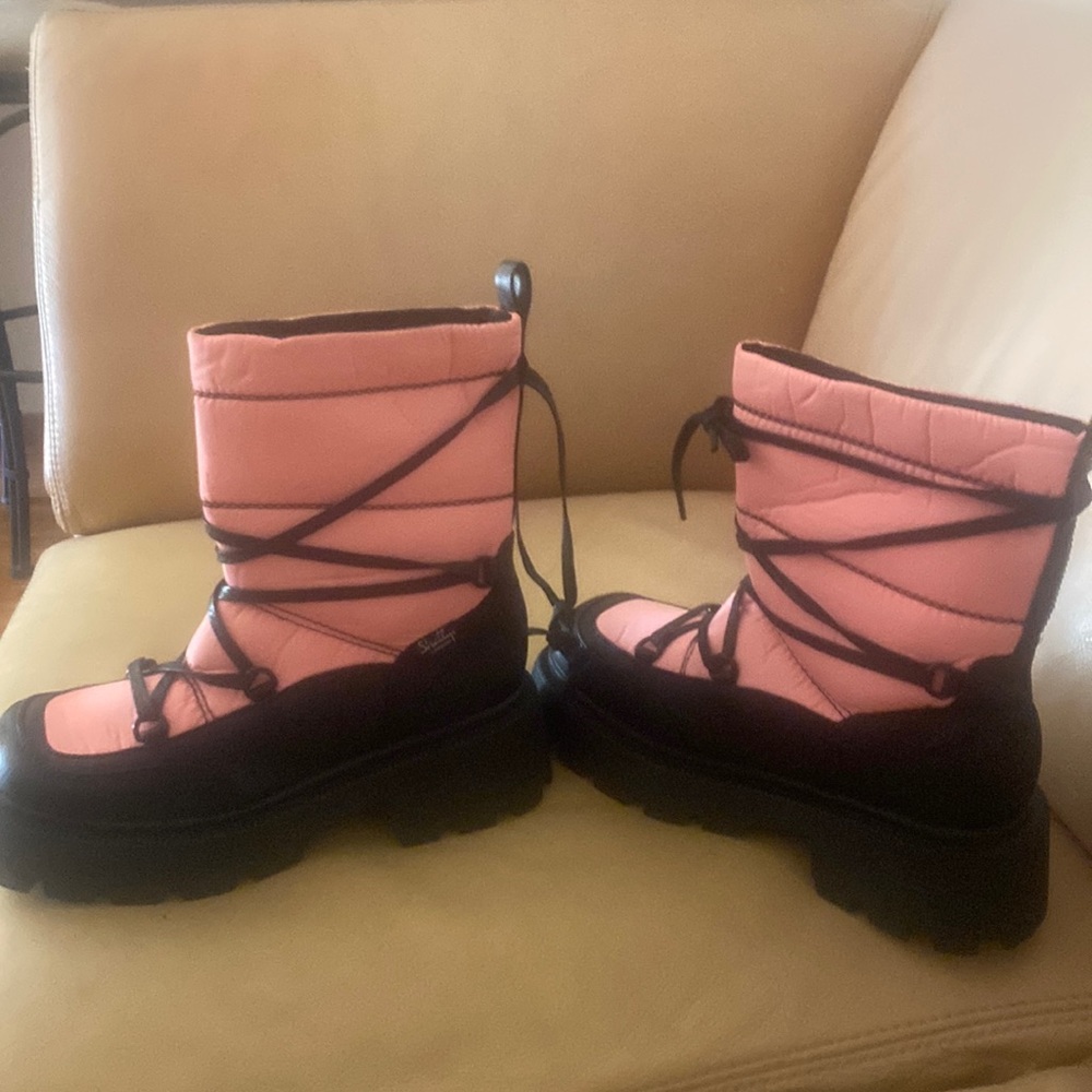 Dolls Kill boots never worn